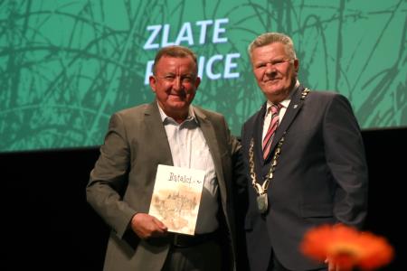 ZLATE PETICE 99zz08 FOTO LJUBO VUKELIČ